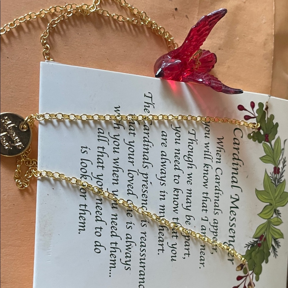 Chic Gold and Pink Bird Necklace